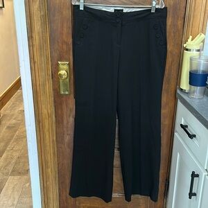 The limited black Cassidy fit pants size 8
